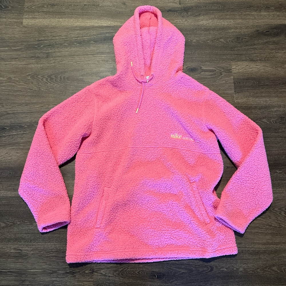 EUC NIKE OVERSIZED FLEECE HOODIE